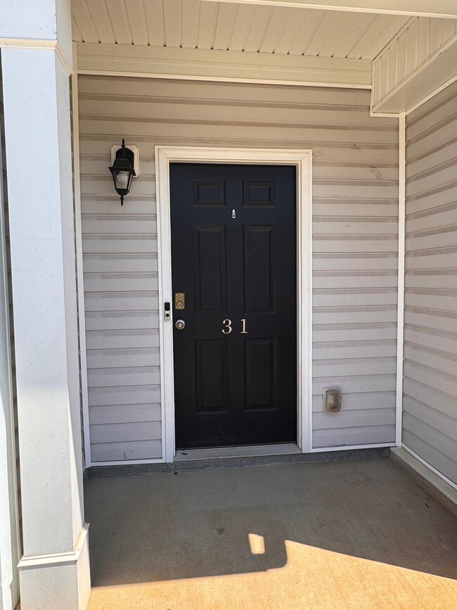 Building Photo - Modern 3-Bedroom Multiplex with 3 Full Bat...