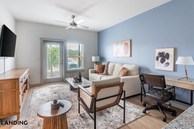 Foto del edificio - 12020 Brush Hl Rd