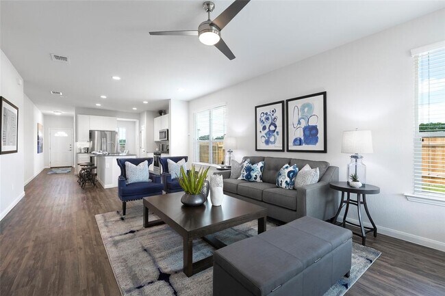 Foto del edificio - 1103 Aspen Grove Dr