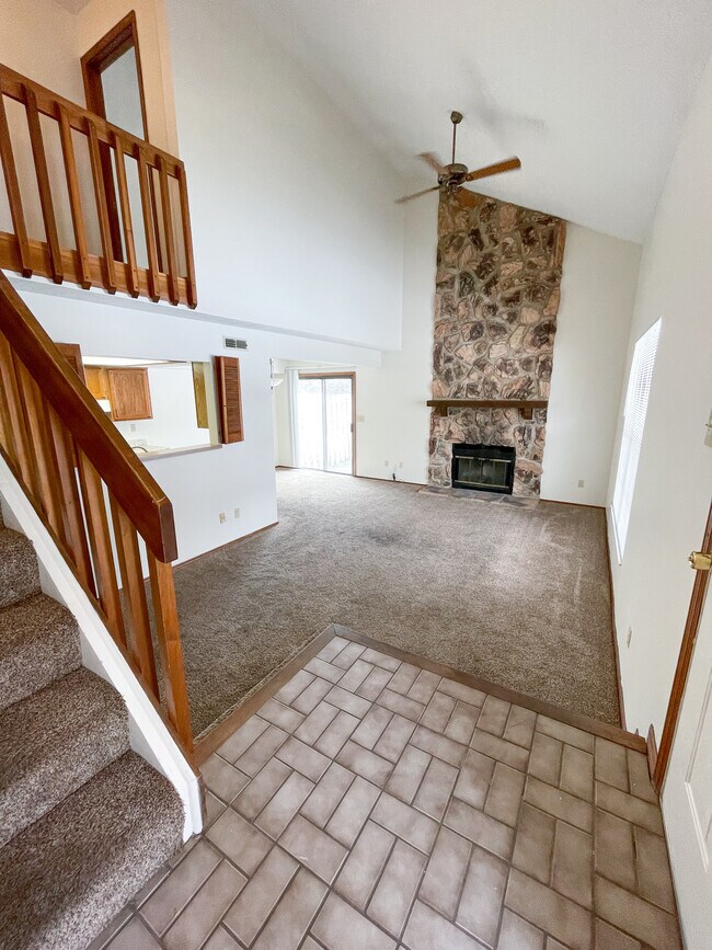 1374 Sanzon Dr Unit 1374, Fairborn, OH 45324 Condo for Rent in