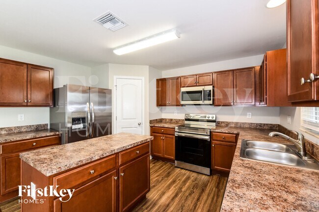 Foto del edificio - 1414 SW 11th St