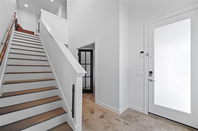 Foto del edificio - 5343 Ellsworth Ave