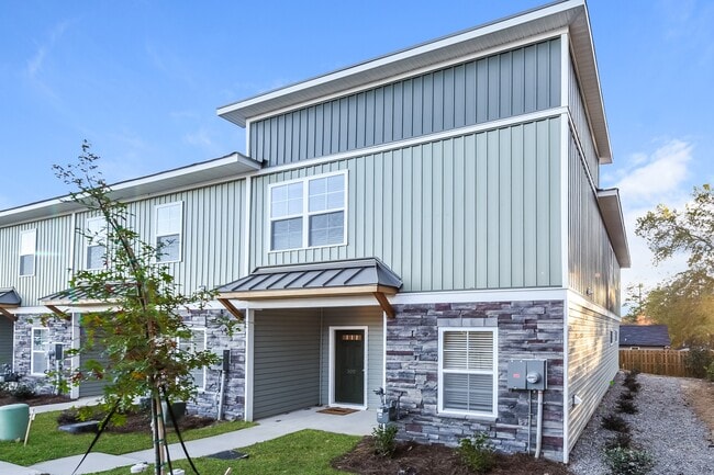 Building Photo - 609 Green Wigeon Rd