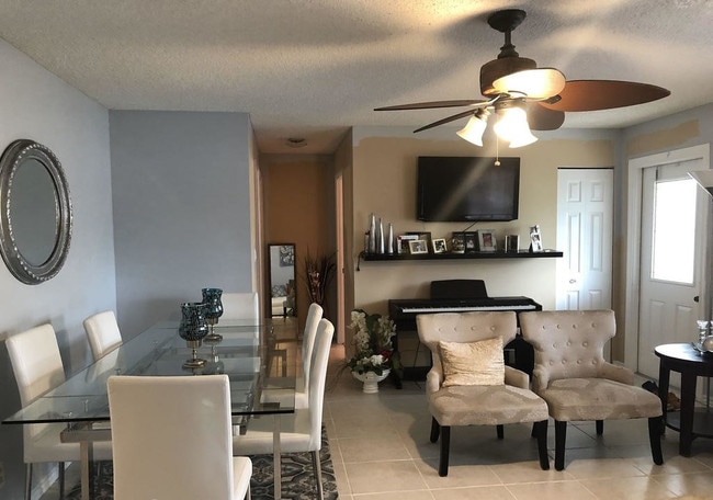 Foto del edificio - 18435 Spanish Isles Ct