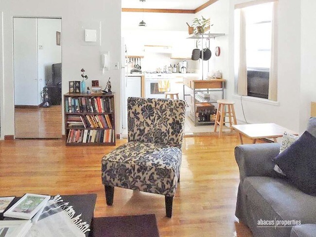 Foto del edificio - 2116 Dorchester Rd