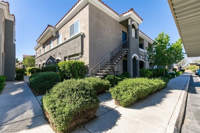 Foto del edificio - 10245 S Maryland Pkwy