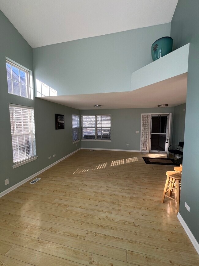 Foto del edificio - 157 Concord Ln