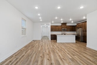 Building Photo - 8220 W Pacific Yew St