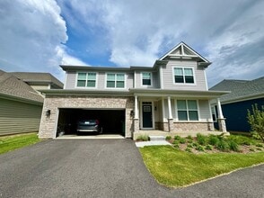 Building Photo - 233 Farmstead Ct