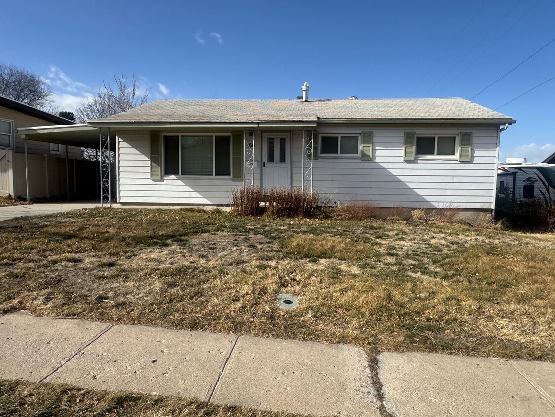 Primary Photo - Beautiful Spanish Fork Rambler for rent!