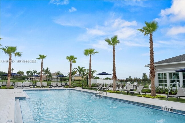 Foto del edificio - 10241 SW Newberry Ave