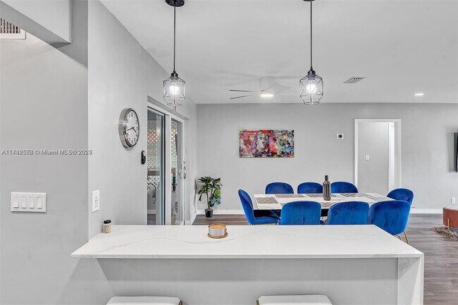 Foto del edificio - 609 N 46th Ave