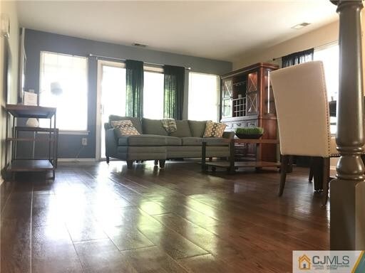 Foto del edificio - 3610 Wildwood Ct