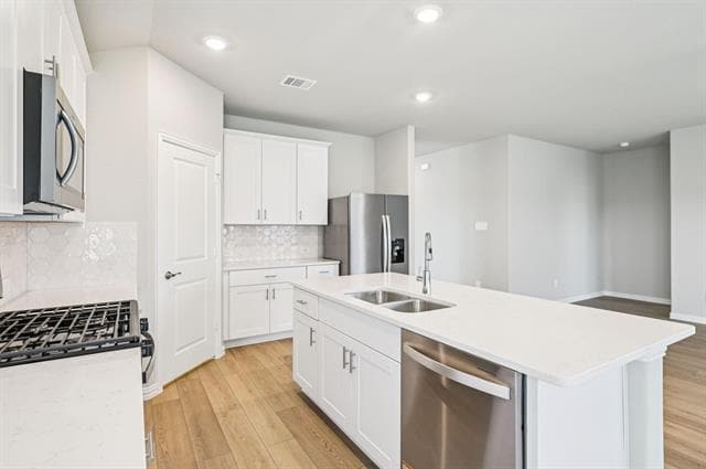 Foto del edificio - 413 Loch Dr