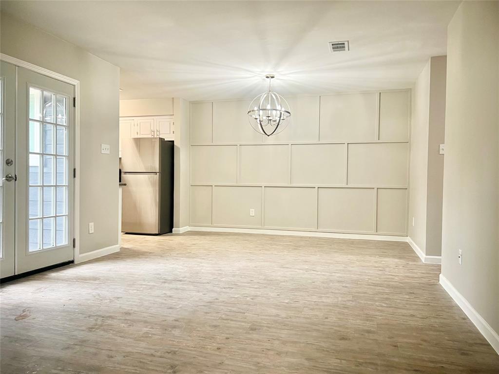 Foto principal - 8104 Mescalero Dr