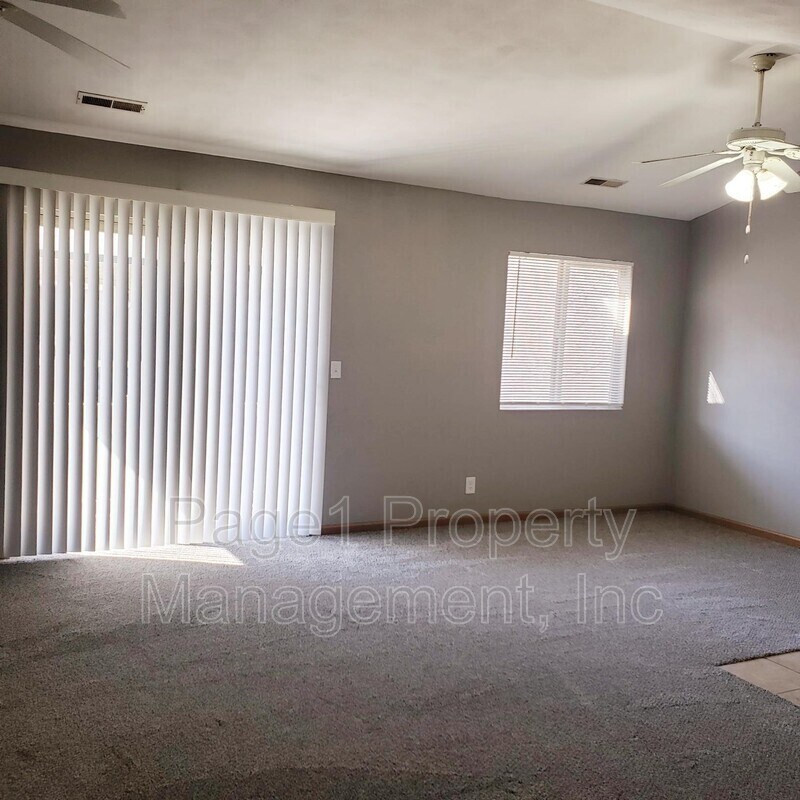 1034 Minns Dr Unit F, MNS 1034 F, Machesney Park, IL 61115 Condo for