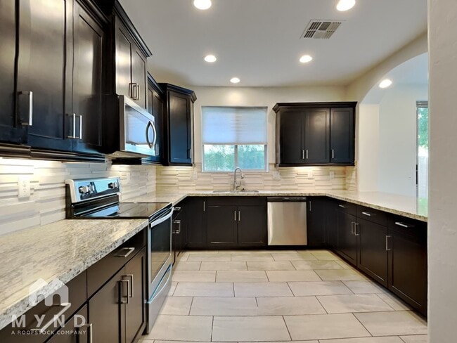 Foto del edificio - 9430 S 34th Ln