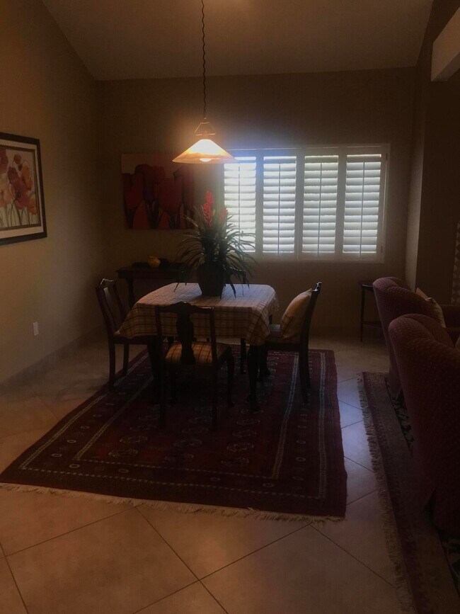 Foto del edificio - 3505 Ridgeview Cir S