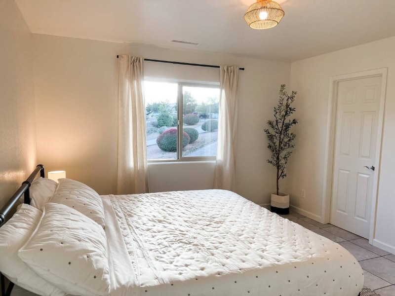 Foto principal - 8503 E Leigh Dr