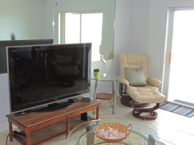 Foto del edificio - 383 N Atlantic Ave