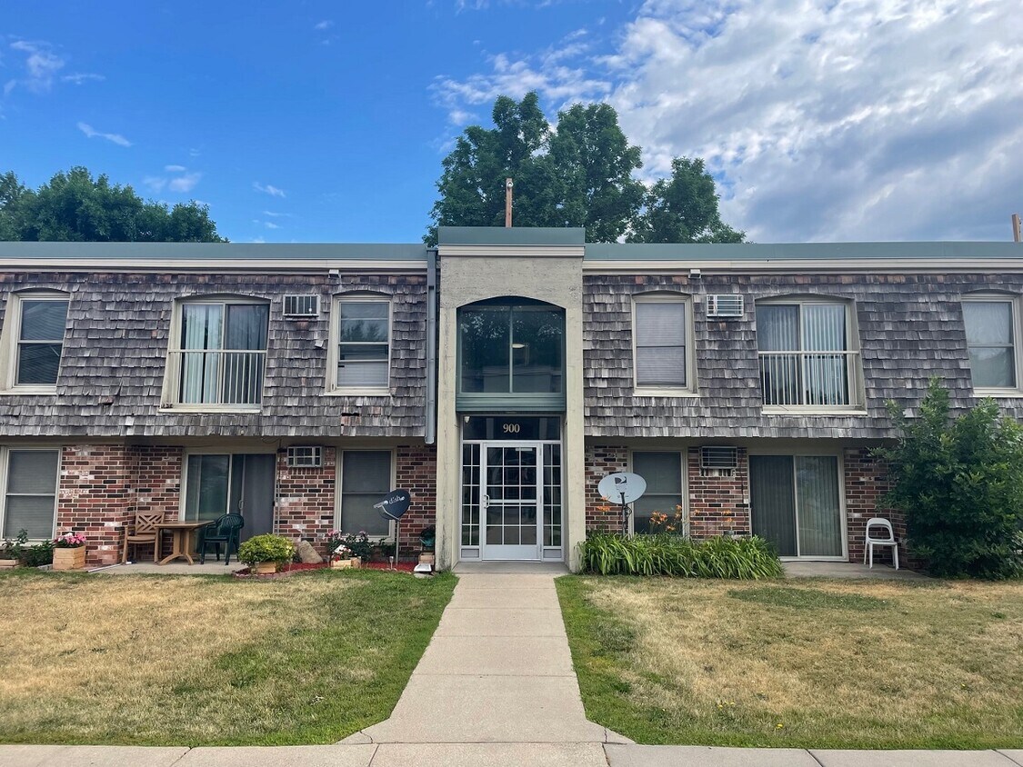 Foto principal - 900 9th Ave S