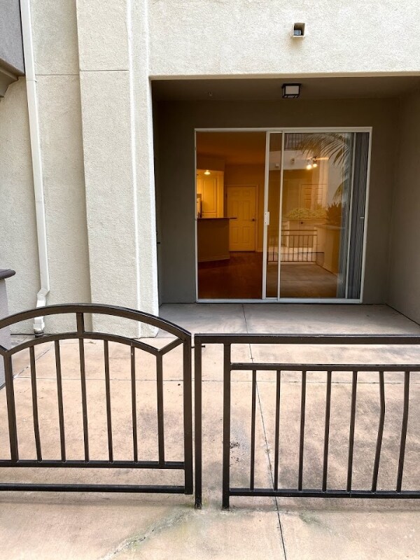 Foto del edificio - 4155 Executive Dr