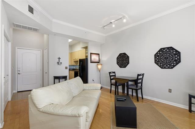 Foto del edificio - 3225 Turtle Creek Blvd Blvd