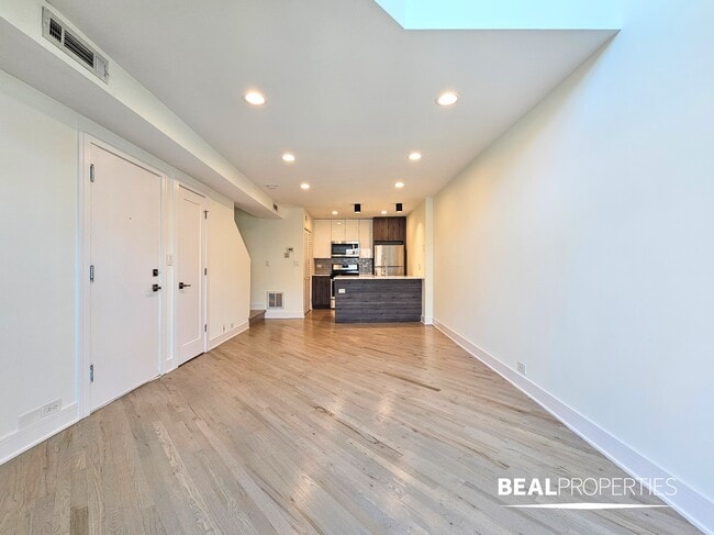 Foto del edificio - 944 W Grace St