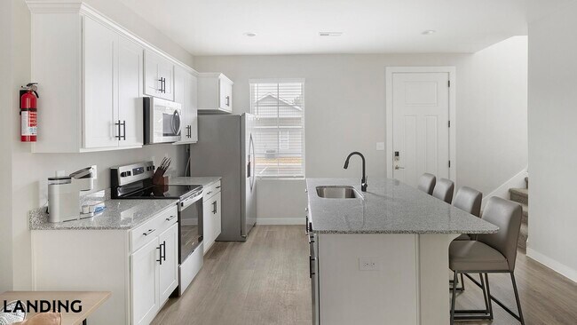Foto del edificio - 1763 Slaughter Rd