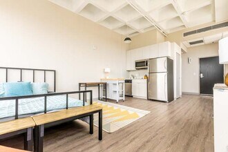 Interior Photo - 735 West by 3L Living