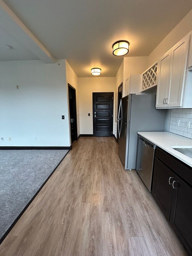 Foto del edificio - Adorable Studio Apartment in Downtown Omaha