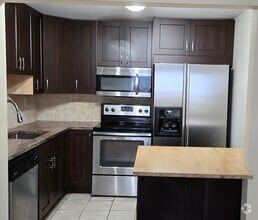 Building Photo - 160 Burgandy Way