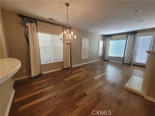Foto del edificio - 4022 Sutton Ct