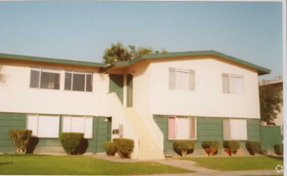 Foto del edificio - 2516 S Rosewood Ave