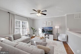 Building Photo - 46652 Clearview Terrace