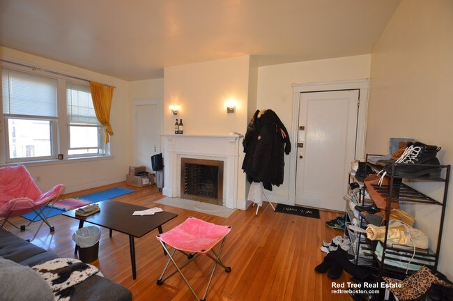 Foto del edificio - 1982 Commonwealth Avenue