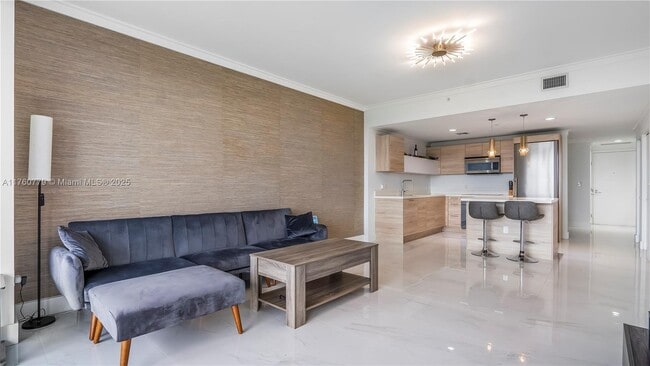 Building Photo - 16385 Biscayne Blvd