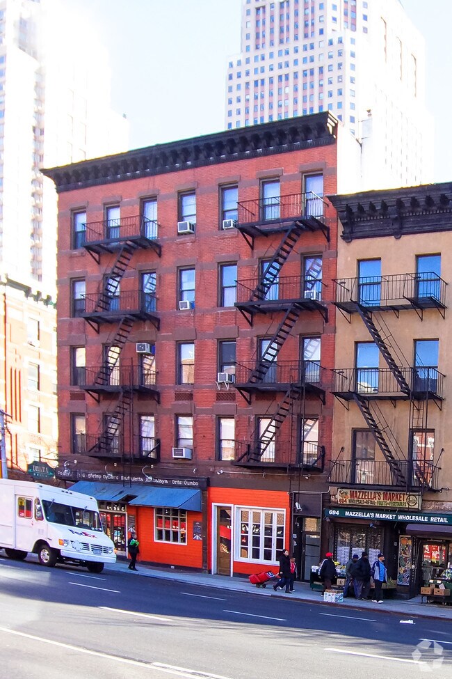 Building Photo - 696 Ninth Ave