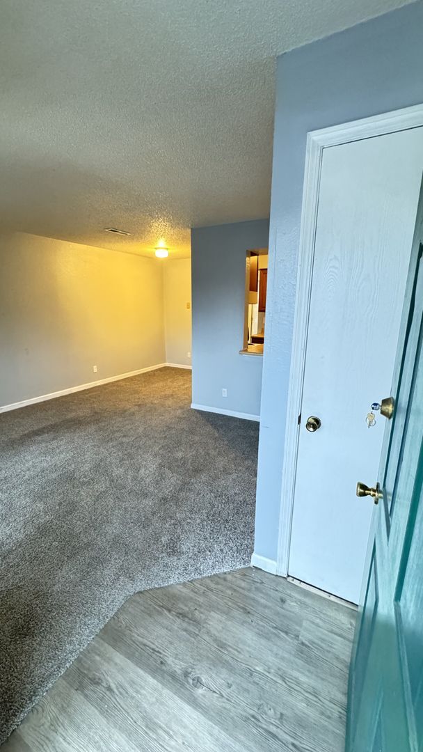 Foto del edificio - 1 Bedroom Apartment in Osage Beach!