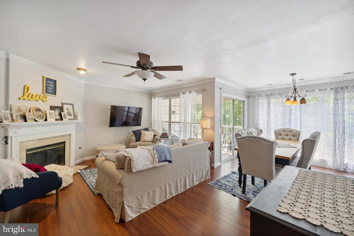 Foto principal - 9230 Cardinal Forest Ln