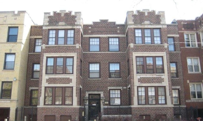 Building Photo - 5229 S. Drexel Avenue