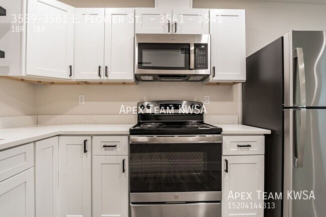 Foto del edificio - 3539-3561 E. Flower St.  - 3541-3541