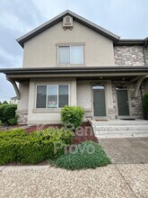 Building Photo - 1548 W 740 S
