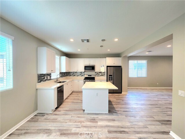 Building Photo - 996 Newberry Ln