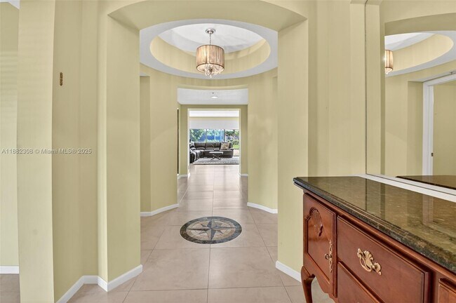 Foto del edificio - 5938 Crystal Shores Dr