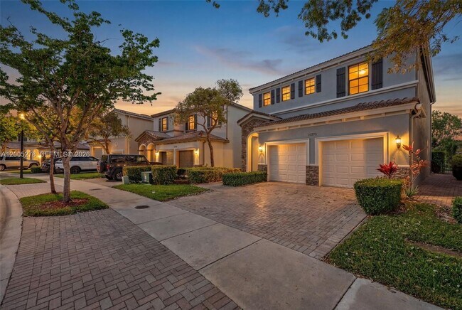 Foto del edificio - 19278 NE 6th Ave