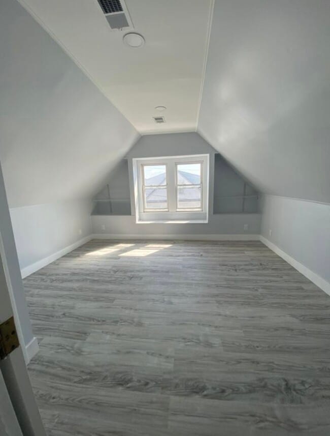 Building Photo - 23 Obrien Ct