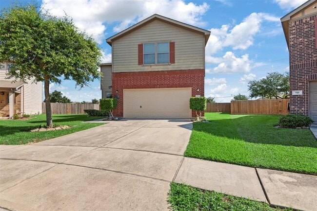 Building Photo - 914 Bandon Ln