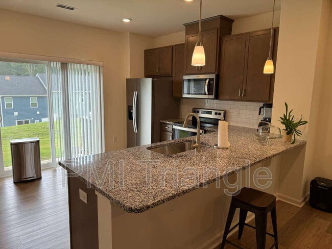 Foto del edificio - 332 Hacksaw Trl