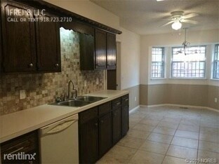 Foto del edificio - 2731 S 104th E Ave